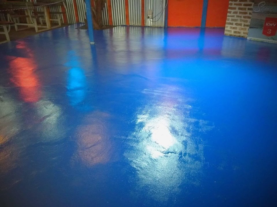 39385835_2083286168666542_2593153253046747136_n
